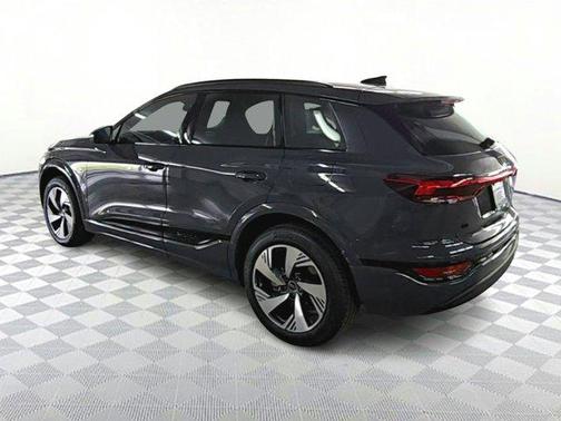 2025 Audi Q6 e-tron Premium Plus quattro
