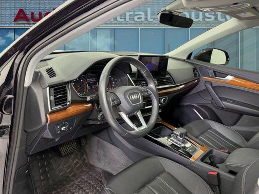 2023 Audi Q5 45 S line Premium