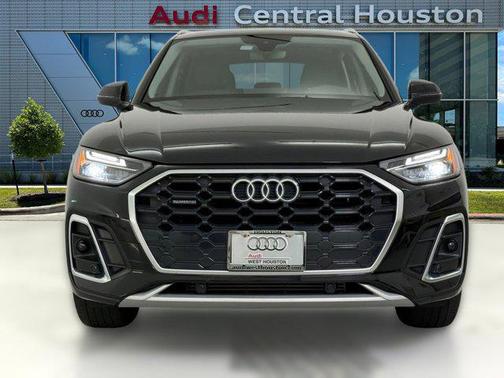 2023 Audi Q5 45 S line Premium