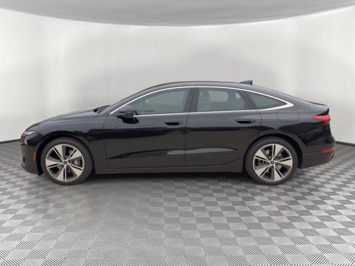 Mythos Black Metallic 2025 Audi A6 e-tron Premium Plus