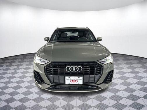 2024 Audi Q3 45 S line Premium Plus