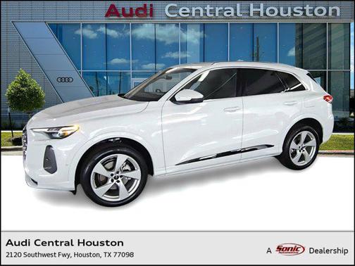 2025 Audi Q5 Premium Plus