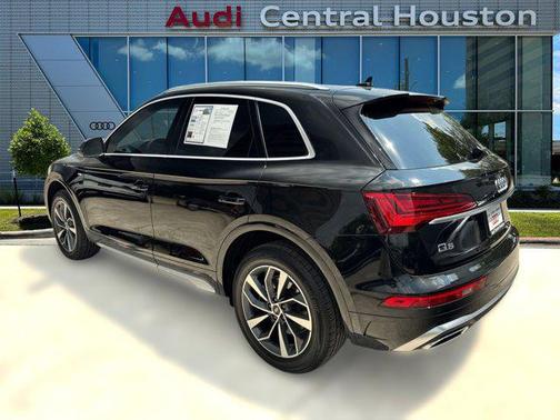 2023 Audi Q5 45 S line Premium Plus