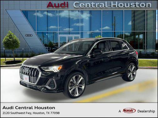 2020 Audi Q3 45 S line Prestige