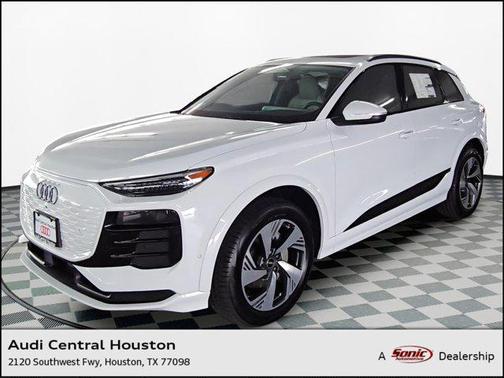 2025 Audi Q6 e-tron Premium Plus quattro