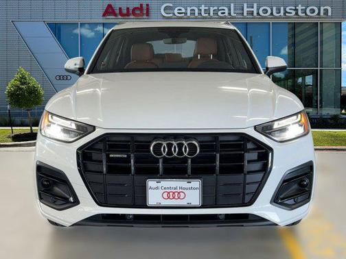 2025 Audi Q5 40 Premium