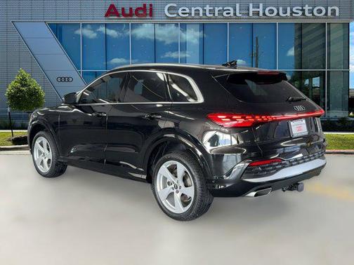 2025 Audi Q5 Premium Plus TFSI quattro S tronic