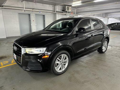 2017 Audi Q3 2.0T Premium