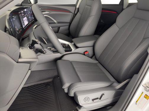 2026 Audi Q5 Premium Plus TFSI quattro S tronic