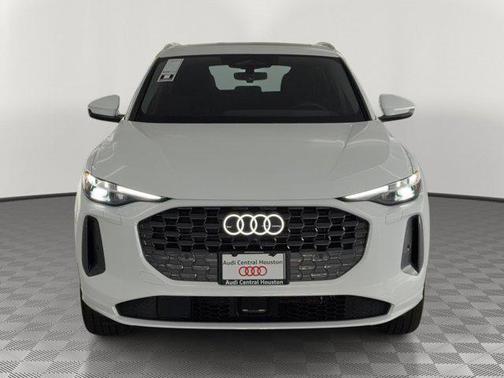 2026 Audi Q5 Premium Plus TFSI quattro S tronic