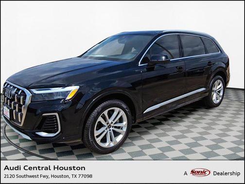 2025 Audi Q7 55 Premium Plus