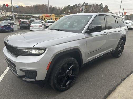 2024 Jeep Grand Cherokee L Laredo