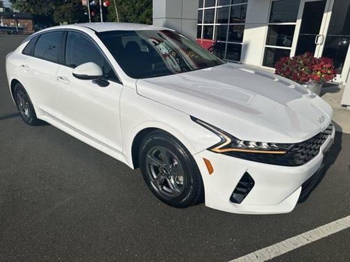 2022 Kia K5 LXS