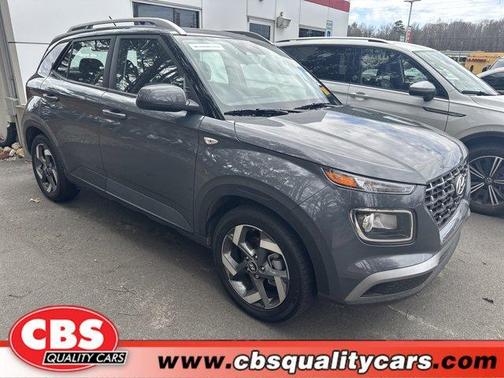 2025 Hyundai VENUE SEL