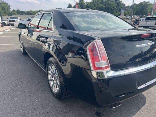 2013 Chrysler 300C Base