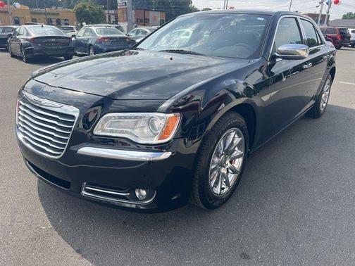 2013 Chrysler 300C Base