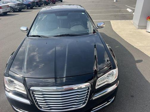 2013 Chrysler 300C Base