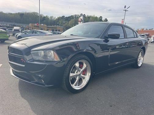 Brilliant Black Crystal Pearl 2011 Dodge Charger R/T