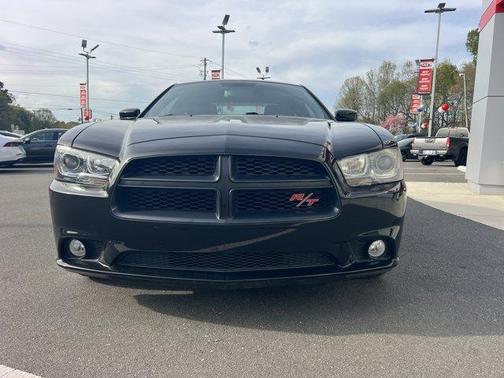 Brilliant Black Crystal Pearl 2011 Dodge Charger R/T