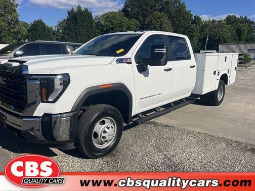 Summit White 2025 GMC Sierra 3500 Pro