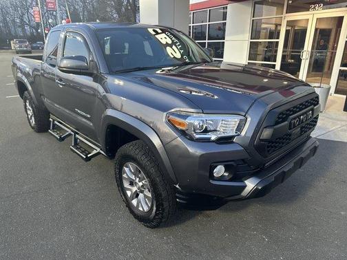 2018 Toyota Tacoma SR