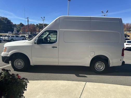 2016 Nissan NV Cargo NV2500 HD S V6/S V8