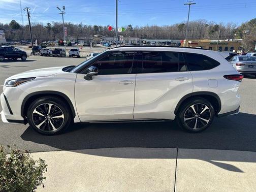 2021 Toyota Highlander XSE