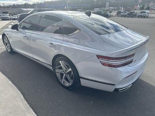 2023 Genesis G80 2.5T