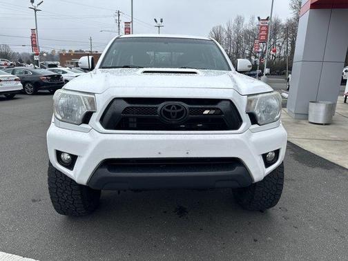 2015 Toyota Tacoma Base