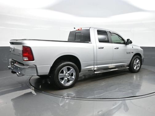 Bright Silver Metallic Clearcoat 2018 RAM 1500 Big Horn