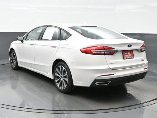 2019 Ford Fusion SE