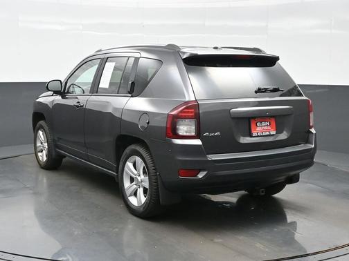 Granite Crystal Metallic Clearcoat 2016 Jeep Compass Sport