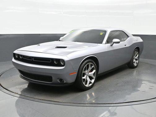 2015 Dodge Challenger SXT Plus