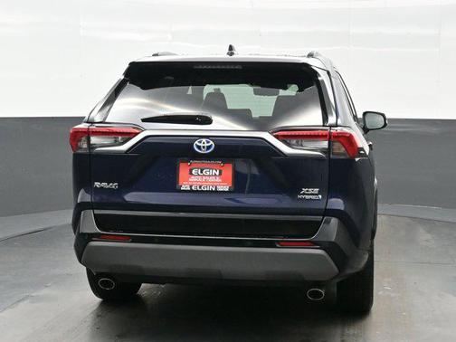 2021 Toyota RAV4 Hybrid SE