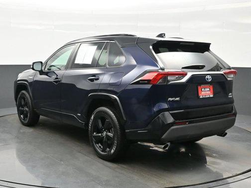 2021 Toyota RAV4 Hybrid SE