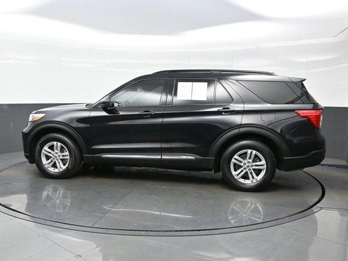 Agate Black Metallic 2021 Ford Explorer XLT