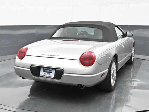 2004 Ford Thunderbird Base