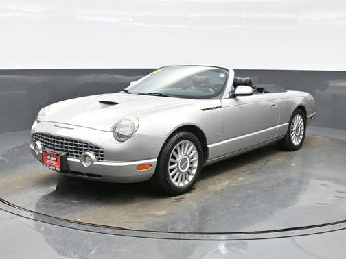 2004 Ford Thunderbird Base