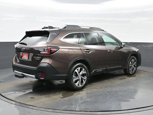 2021 Subaru Outback Touring