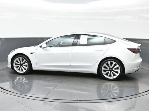 2020 Tesla Model 3 Standard Range