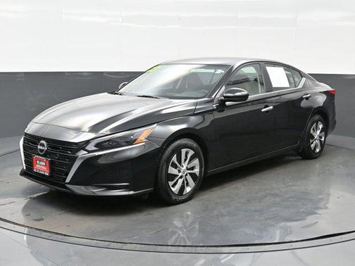 2023 Nissan Altima S FWD