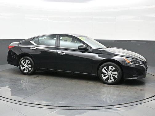 2023 Nissan Altima S FWD