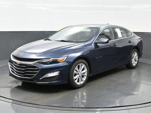2022 Chevrolet Malibu FWD LT