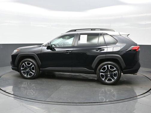 2019 Toyota RAV4 Adventure