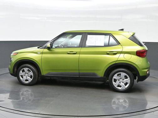 2020 Hyundai VENUE SE