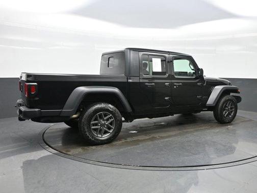 2021 Jeep Gladiator Sport S