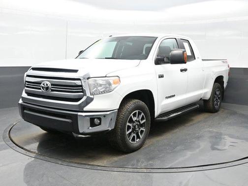 2017 Toyota Tundra SR