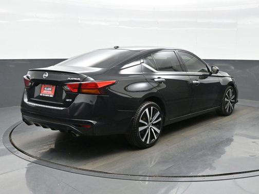 2021 Nissan Altima Platinum Intelligent AWD