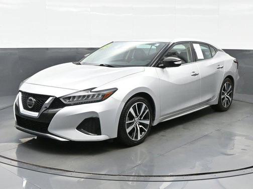 2022 Nissan Maxima SV Xtronic CVT