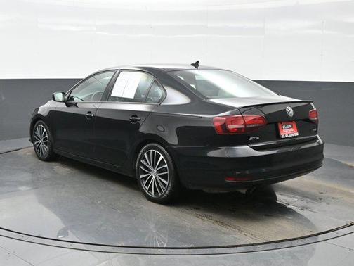 2016 Volkswagen Jetta 1.8T Sport